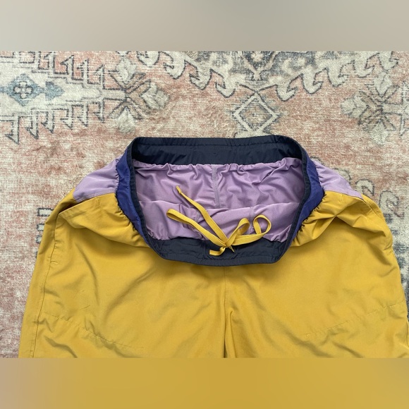 Fabletics Gold Yellow The Fundamental 7” Active Gym Workout Shorts Mens Large - Picture 4 of 7